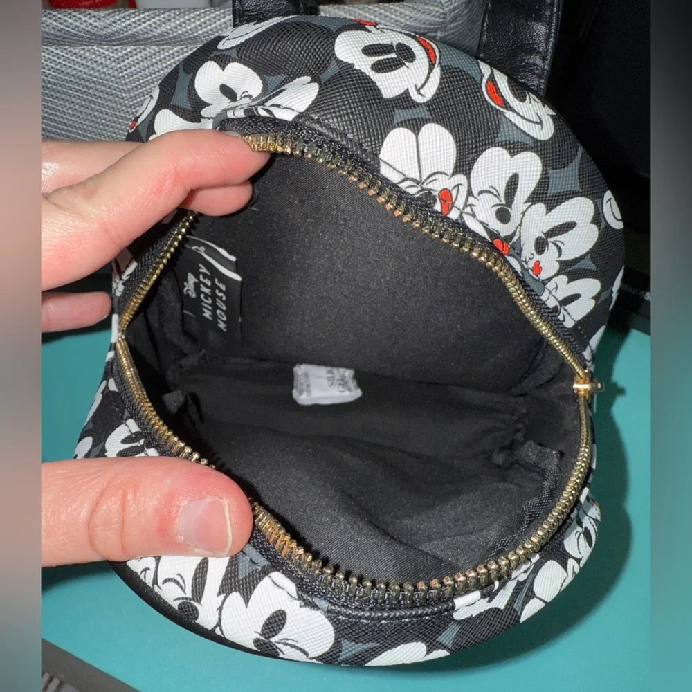 NWOT Disney Mickey Mouse All-Over Print 10.6” Black Mini Backpack - Picture 3 of 4